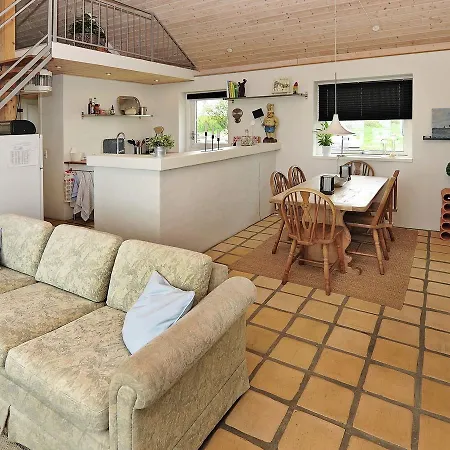 Vakantiehuis One-bedroom Holiday In *